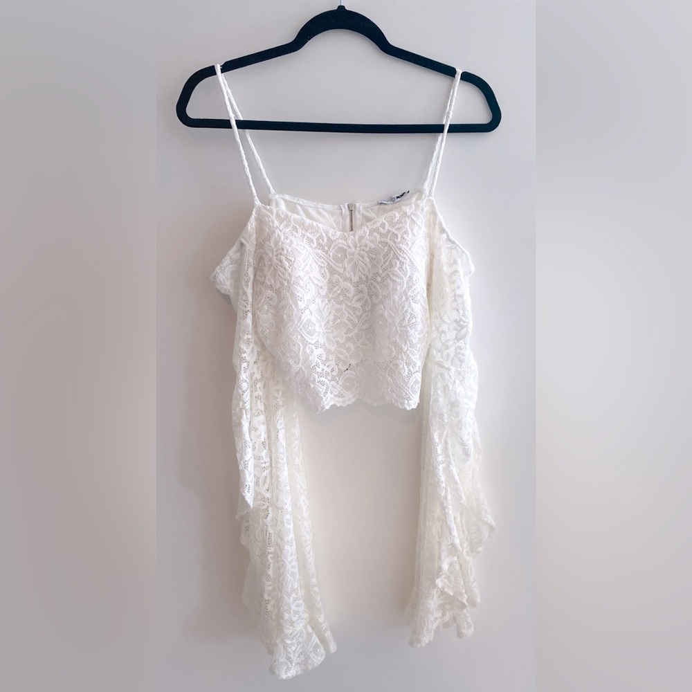 Fashion Nova ** Lace Bohemian Crop